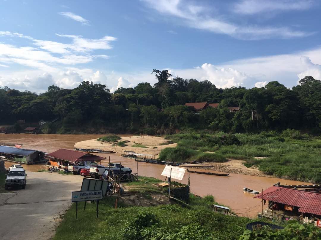 Agosto Taman Negara Hostel Kuala Tahan Esterno foto
