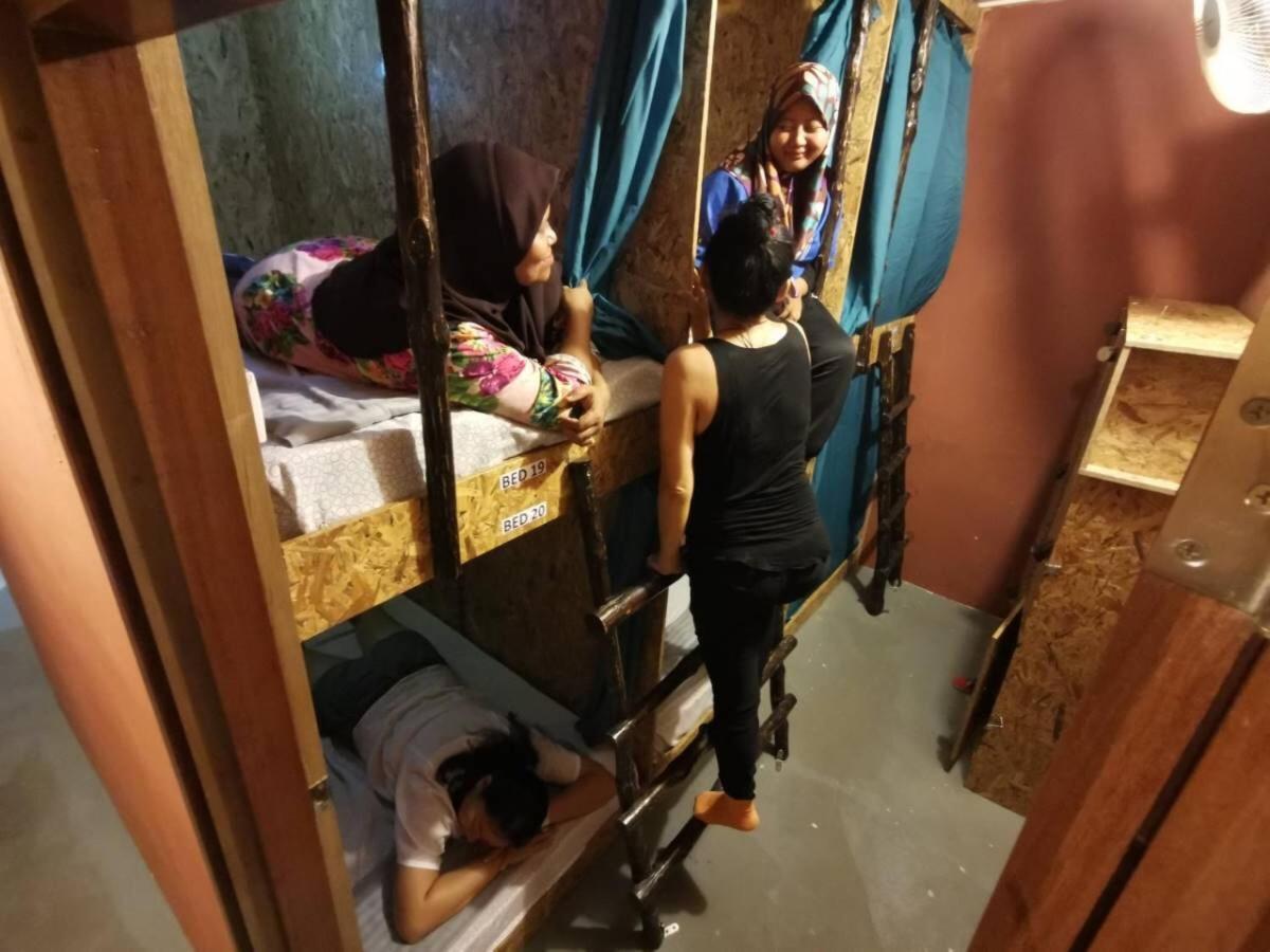 Agosto Taman Negara Hostel Kuala Tahan Esterno foto